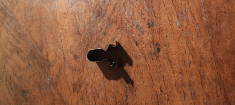 Зажим крышки багажника Chevrolet Lacetti  2009 