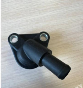 Фланець системи охлаждення Iveco Daily  2005 2.3 Дизель Монастыриска