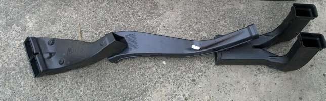 Воздуховоды подлокотника Volkswagen Caddy 3 2008 г.  1.9 л дизель Львов