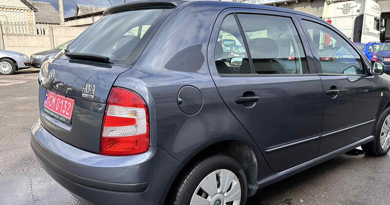 Фонарь задний левый Skoda Fabia  2006 хэтчбек 1.4 Бензин Борзна