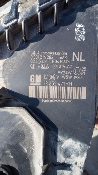 Фара передняя Opel Zafira B 2008  Электро Ковель