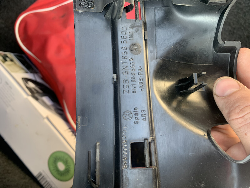 Корпус рульової колонки Volkswagen Polo  2001 хэтчбек 1.4 Бензин Смела