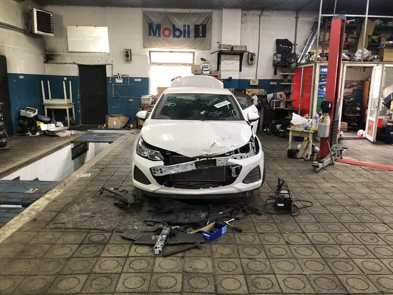 Решетка бампера Chevrolet Cruze 2019 г.  1.4 л бензин Мариуполь