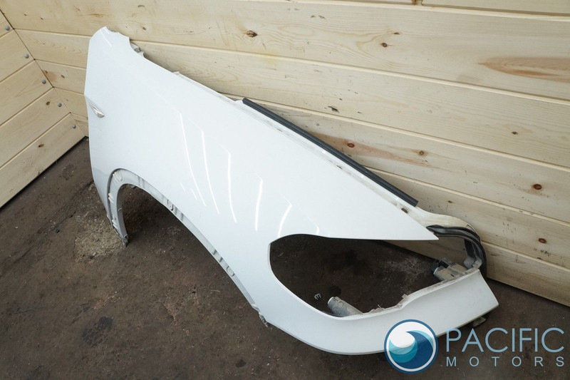 Крило заднє 51657222992   BMW X5