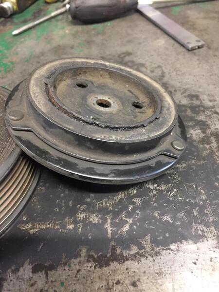 Прижимная часть шкива Land Rover Range Rover 2008 р.  4.2 л бензин Херсон