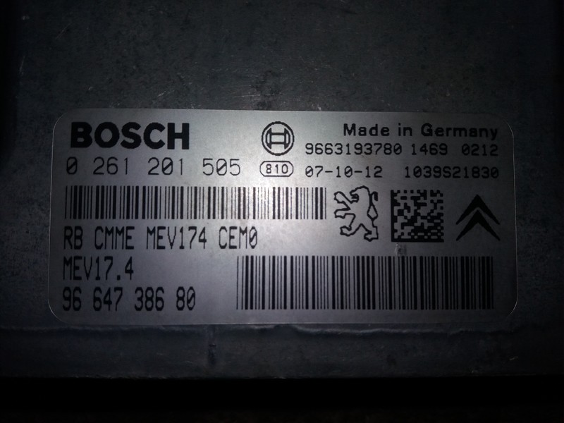 Блок управления двигателем Peugeot 207  2008 хэтчбек 1.6 Бензин Прилуки