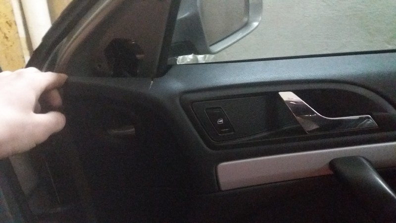 Карта передней двери Skoda Octavia  2010 универсал 1.5 Бензин Киев