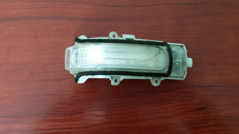 Поворот дзеркала правий Toyota Auris  2010 хэтчбек 1.4 Дизель Луцк