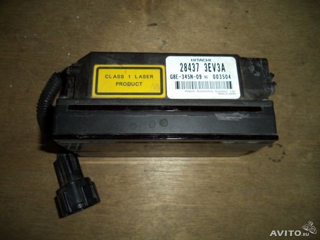 Кріплення дістроніка 28437-3EV3A   Infiniti FX, Infiniti QX70