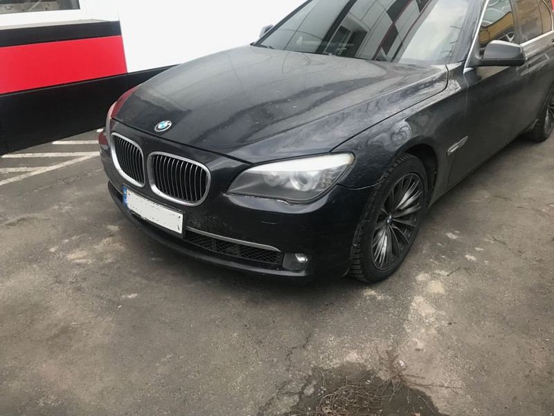 Бампер передній BMW 7 Series F01 2011 р.  3.0 л бензин Одеса