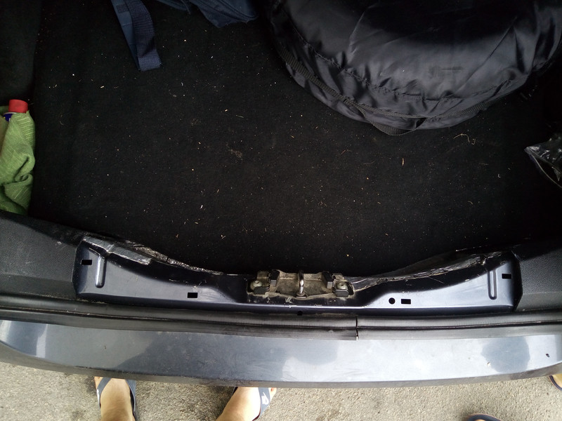 Обшивка багажника Ford Focus 2  2008 1.6 Бензин Ровно