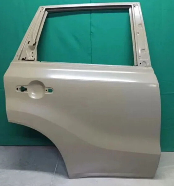 Двери задние Suzuki Vitara  2017 