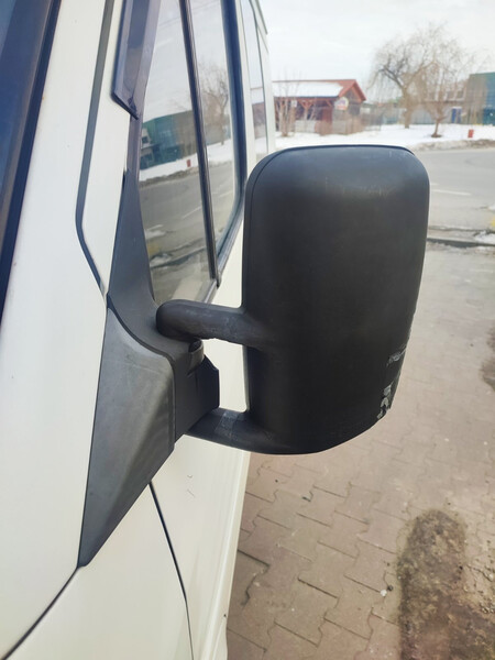 Корпус зеркала левого или кришка фото Mercedes-Benz Sprinter  1998 2.9 Дизель 