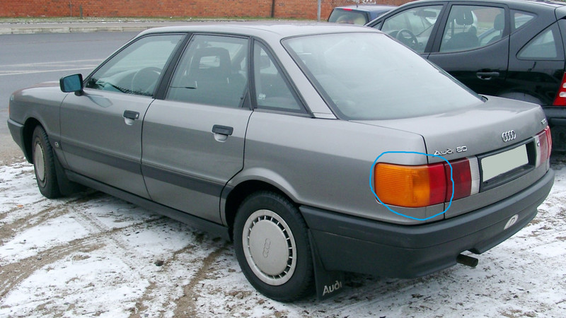 Фонарь левый Audi 80 А 1989 1.6 Бензин Хмельницкий
