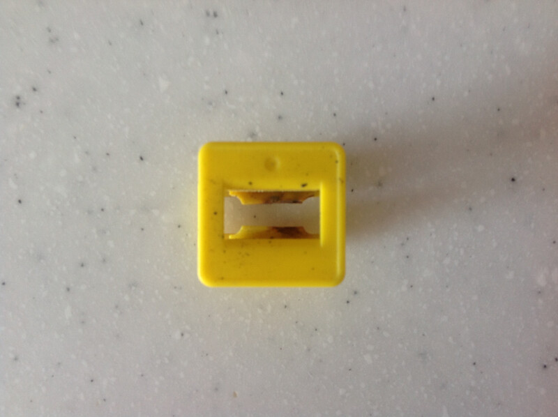 Клипсы для топливопровода Volvo V70  2007 универсал 2.0 Бензин Вышгород