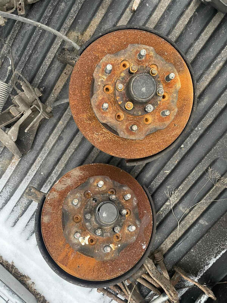 Передня права цапфа, піввісь Ford Ranger 2000 г.  2.5 л дизель