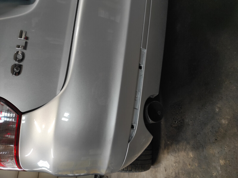 Катафот заднего бампера левый Volkswagen Golf  2012 универсал 1.6 Бензин Луцк