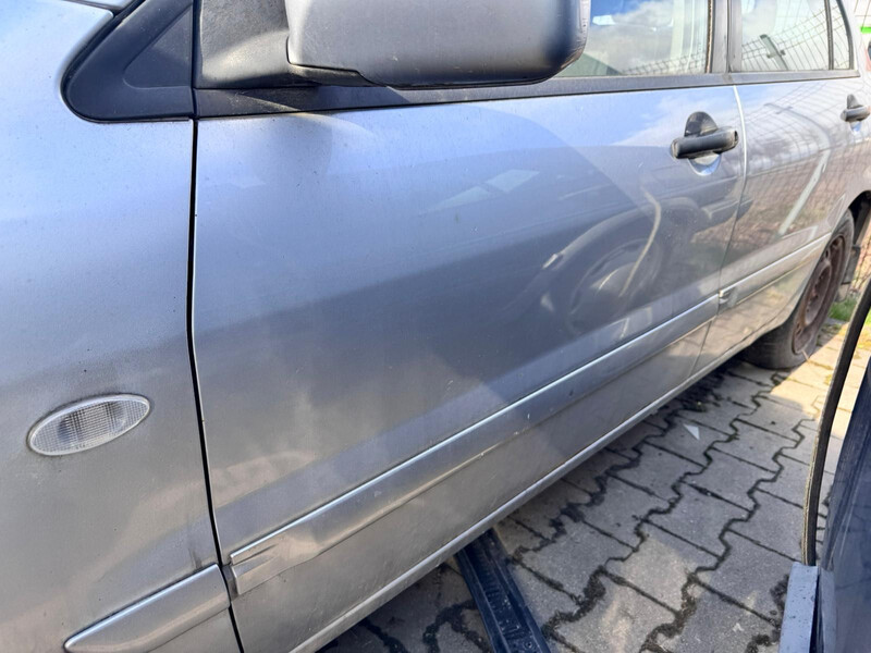 Дверь передняя Mitsubishi Lancer 9  2006 1.6 Бензин 