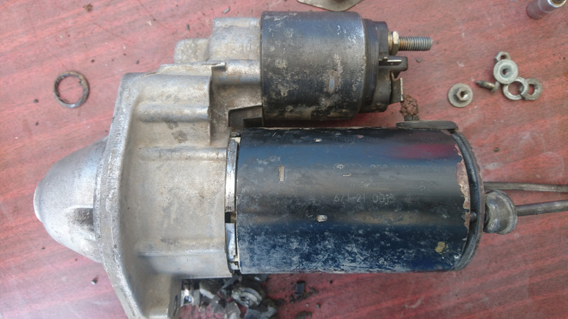 Стартер 058911023В   Audi A4