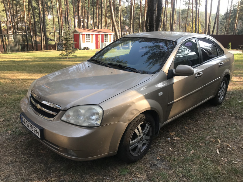 Крыло переднее левое Chevrolet Lacetti  2005 1.8 Бензин Киев