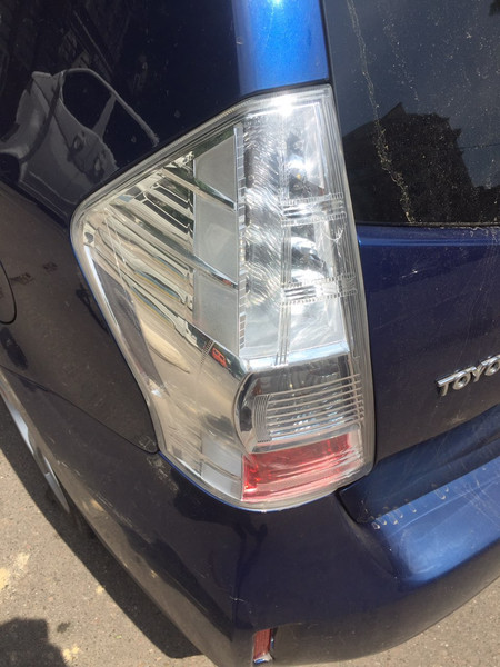 Ліхтар задній правий Toyota Prius 30  2012 хетчбек 1.0 Электро 