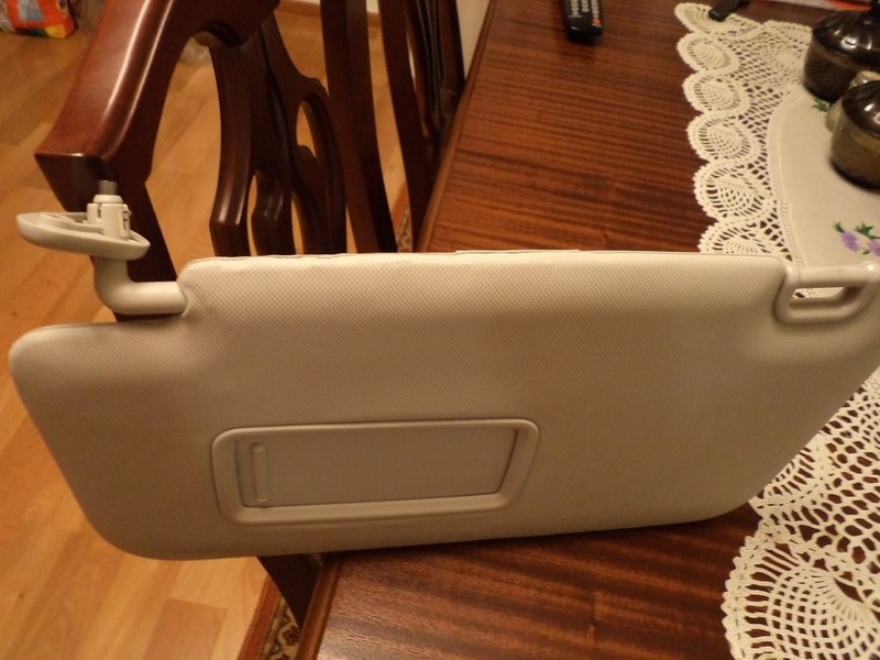 Козырек солнечный Nissan Tiida C11  2008 1.6 Бензин 