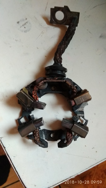 Щеточный узел стартера Citroen Berlingo  2001 1.9 Дизель Кролевец