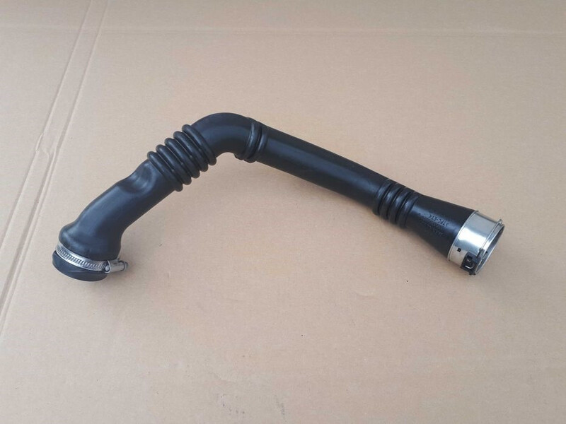 Патрубок интеркулера Renault Megane 3 2011 г.