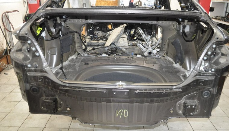 Задняя панель с корытом Toyota Camry 70  2020 2.5 Бензин Одесса