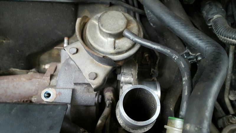 Електрическая труба нагнетатель Toyota Rav 4 2003 г.  2.0 л дизель Киев