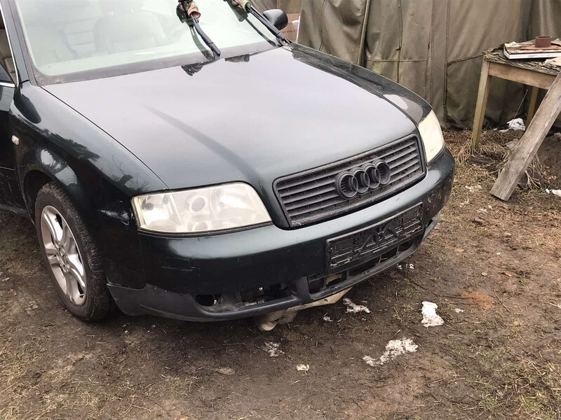 Фары передние Audi A6 C5 универсал 2002 г.  2.5 л дизель