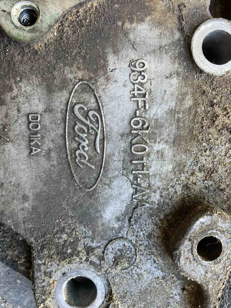 Кришка двигуна Ford Transit  2000 2.5 Дизель Дніпро