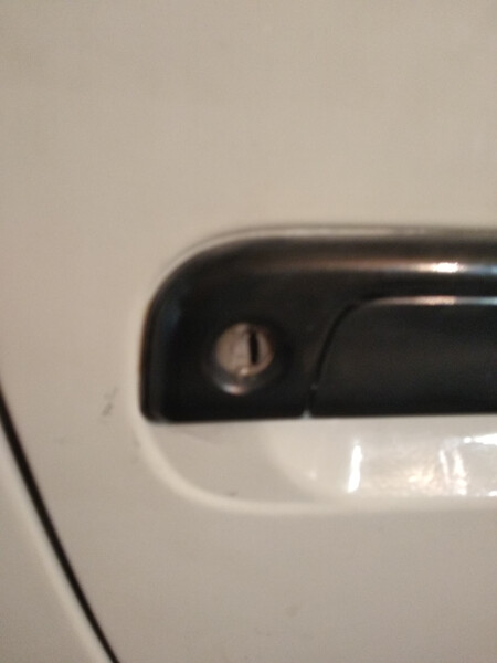 Замок водителя или пассажира с ключом Toyota Hiace  2001 2.5 Дизель 