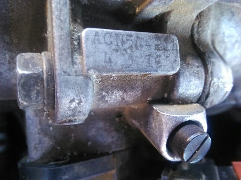 Дросільна заслонка Mitsubishi Galant 7  1994 2.0 Бензин Львов