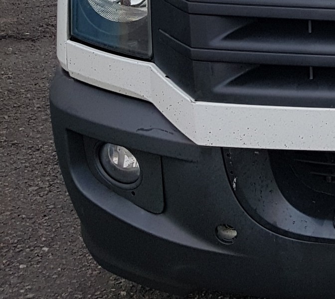 Бампер вставка галоген Volkswagen Crafter  2015 2.0 Дизель Полтава