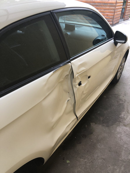 Дверь передняя правая Audi A1 3-х дверная 2010 хэтчбек 1.4 Бензин Запорожье