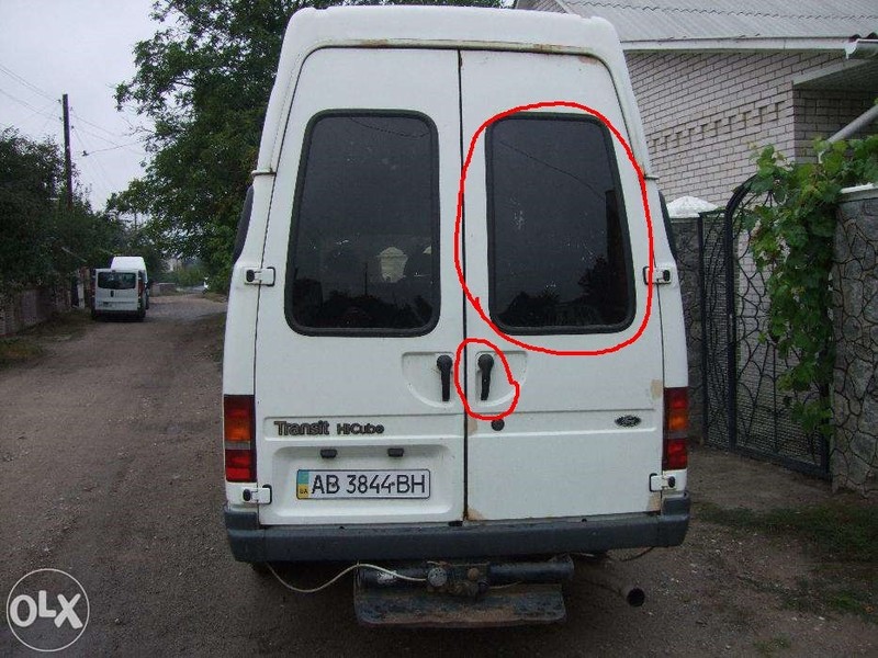 Стекло правой двери багажника (высокий кузов) Ford Transit 1996 р.  2.0 л бензин Бровари
