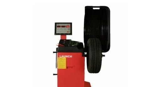Монитор на KWB-402 Launch - стенд для балансировки колёс Landini Landpower KWB-402 Launch 2005 Луганск