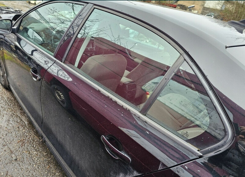 Задня ліва дверка l041 Volkswagen Jetta 6  2012 2.0 Бензин Луцк