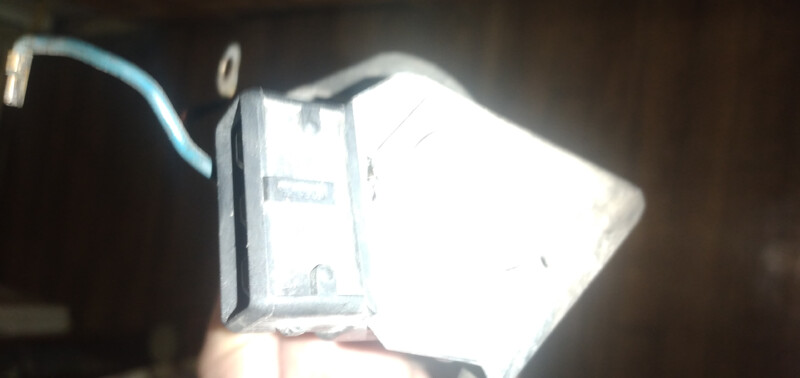 Комутатор системи запалювання Volkswagen Passat B3  1990 2.0 Бензин Буча