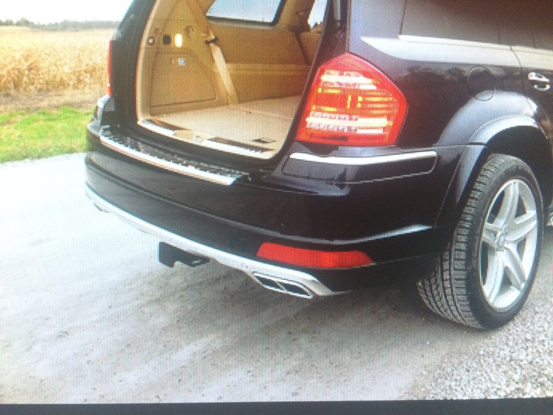 Бампер передний, задний Mercedes GL-Class 550 універсал 2012 р.  5.5 л бензин Чернівці