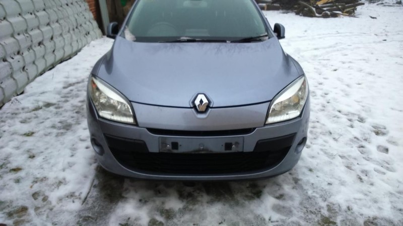 Фара права обичная Renault Megane 3 универсал 2011 г.  1.5 л дизель Луцк