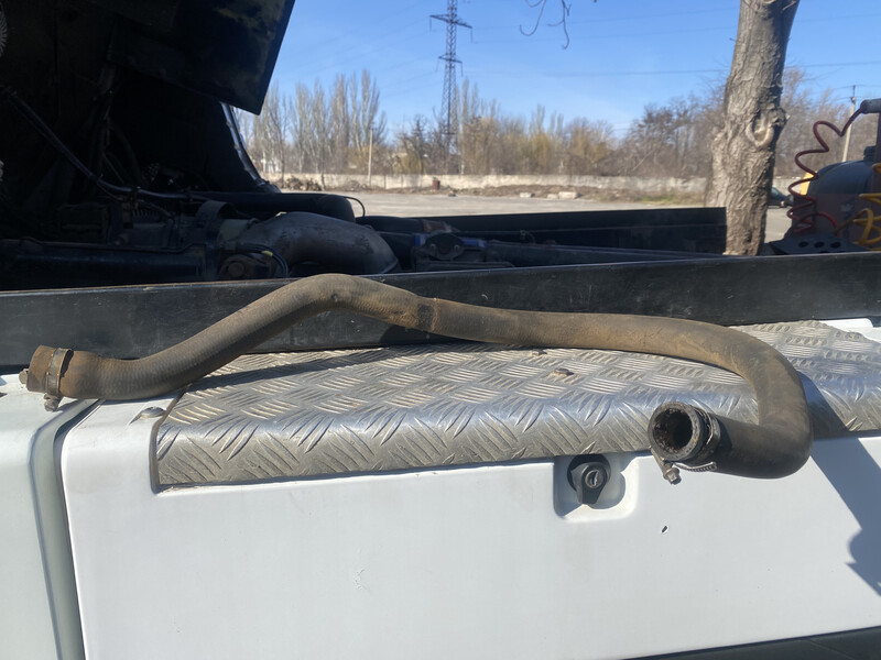 Шланг радиатора Renault Magnum  2004 480.0 Дизель Кривой Рог