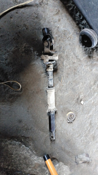 Рулевой кардан Land Rover Discovery 3  2006 2.7 Дизель Николаев