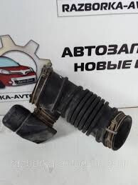 Патрубок повітряного фільтра Mitsubishi Pajero Sport  2003 3.0 Бензин Дніпро