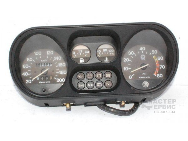 Панель приборов Alfa Romeo 33 хэтчбек 1986 г.  1.5 л бензин Харьков