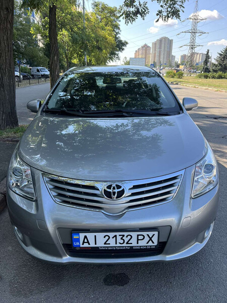 Капот в цвет Toyota Avensis t27 2011 2.0 Дизель Хмельницкий