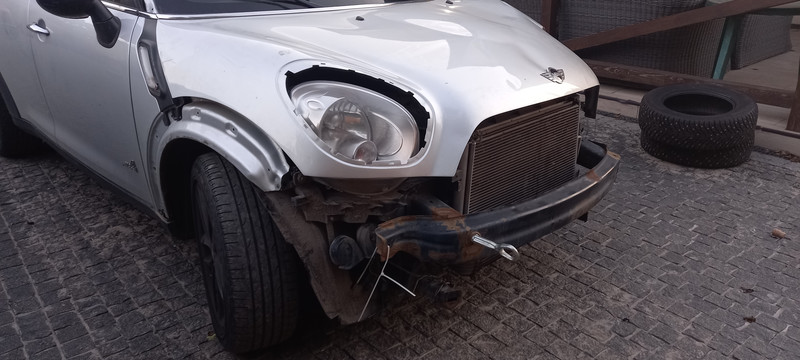 Крыло левое MINI Countryman хэтчбек 2013 г.  1.6 л бензин Днепр