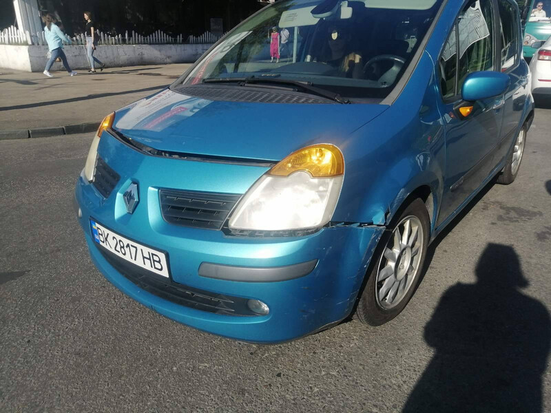 Крыло переднее Renault Modus  2005 хэтчбек 1.5 Дизель Ровно