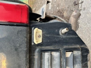 Держатель заднего бампера Suzuki Grand Vitara  2005 2.7 Житомир